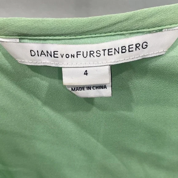 Diane VonFurstenberg Silk Dress - Picture 9 of 9